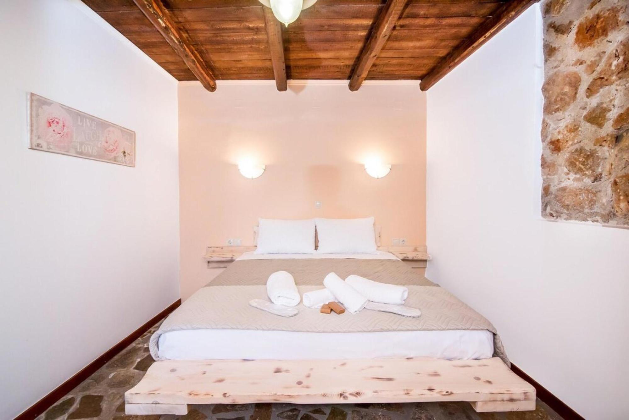 Villa Akrolithos With Private Pool Chania  Bagian luar foto