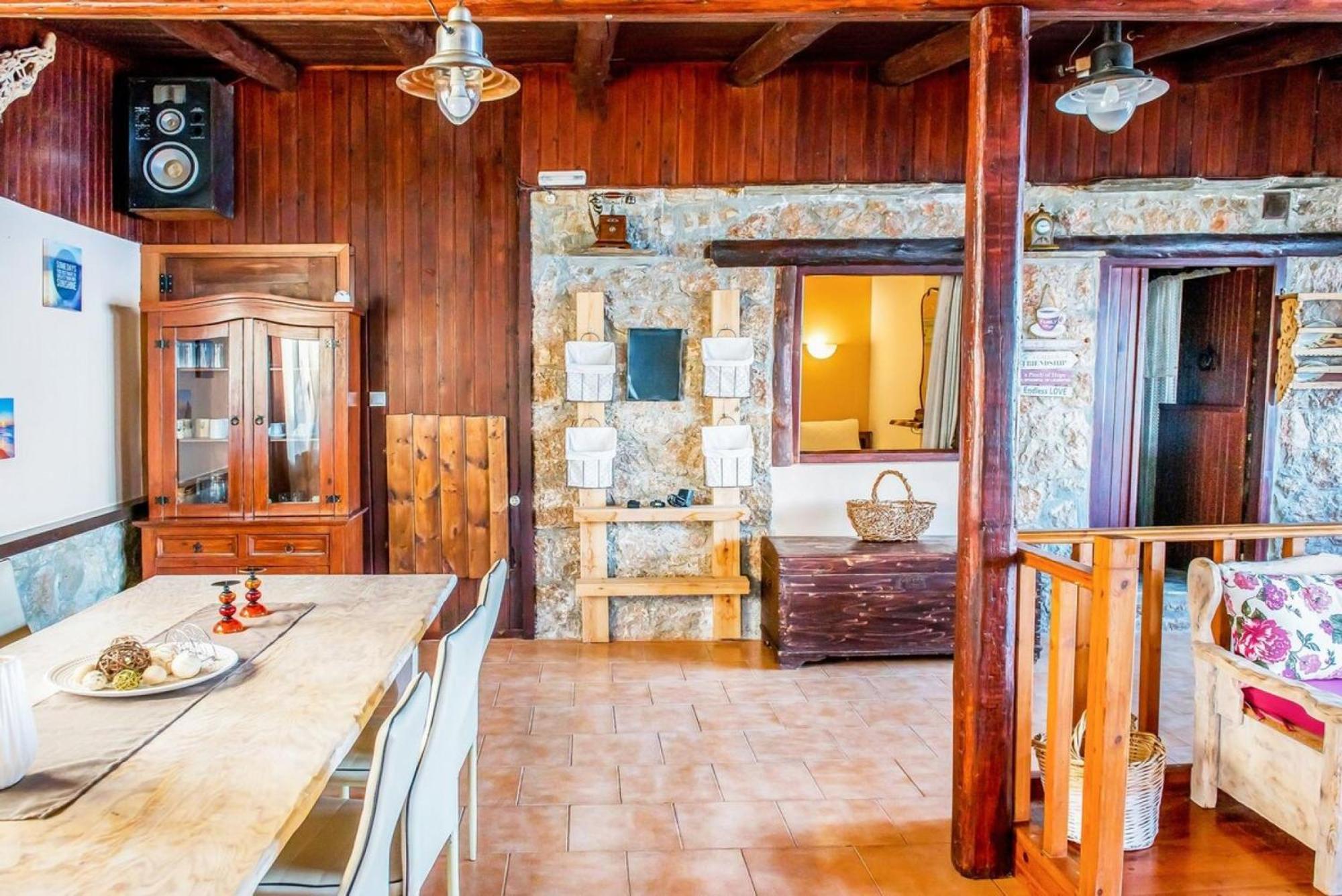 Villa Akrolithos With Private Pool Chania  Bagian luar foto