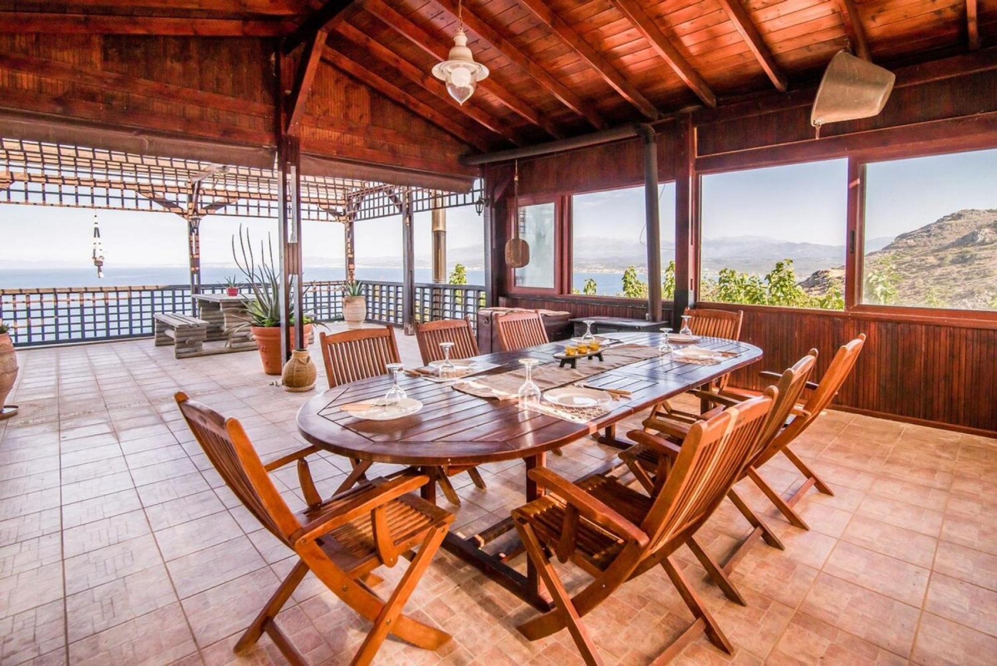 Villa Akrolithos With Private Pool Chania  Bagian luar foto